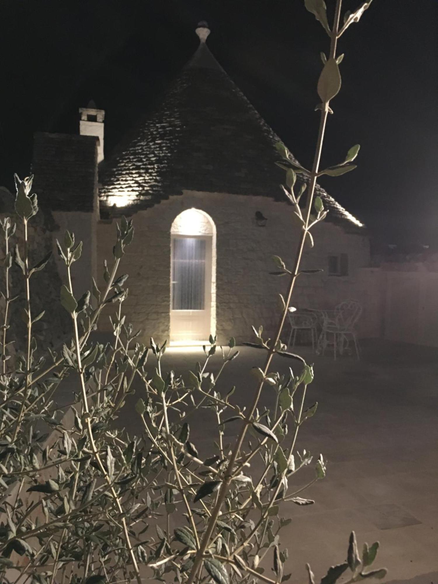 Trulli Le 2 Nicchie Villa Locorotondo Eksteriør billede