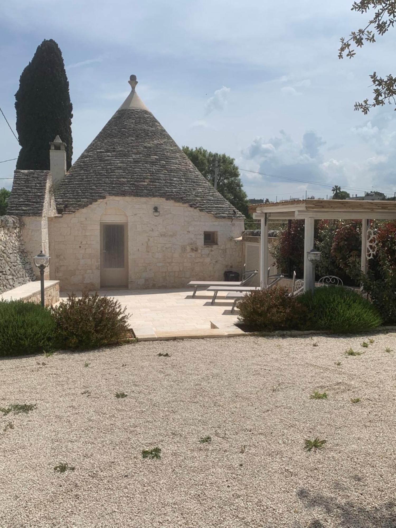 Trulli Le 2 Nicchie Villa Locorotondo Eksteriør billede